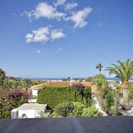 Villa Con Piscina Y Vistas Al Mar
